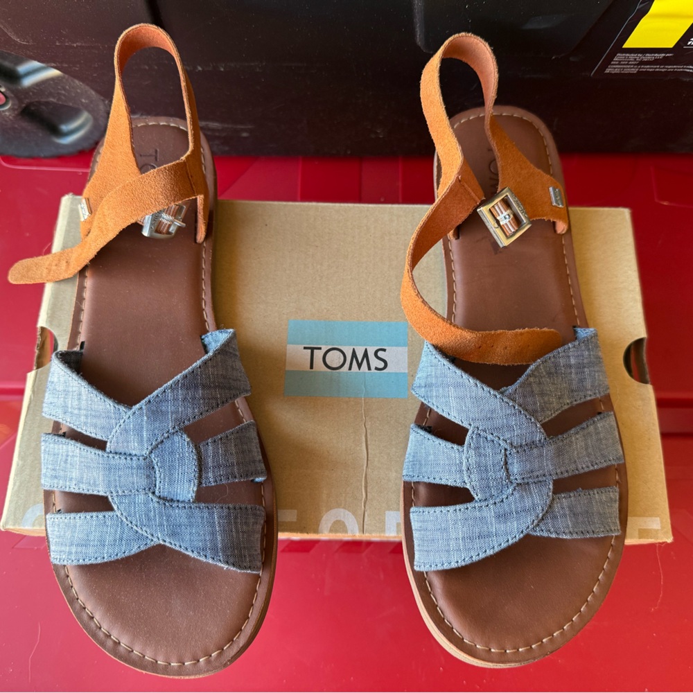 TOMS Orange and Brown Sandals NIB